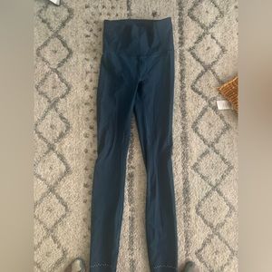 Lululemon align leggings size 4 turquoise colour